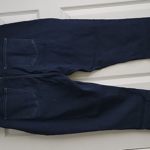 Signature By Levi Strauss Mid Rise Slim Jeans - Picture 8 of 14